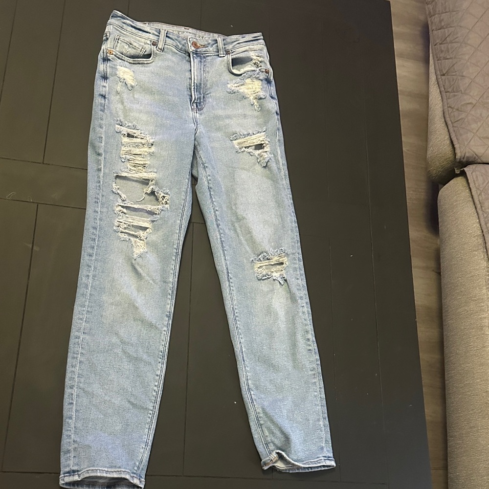 American Eagle Outfitters Light Blue Distressed Straight Leg Jeans